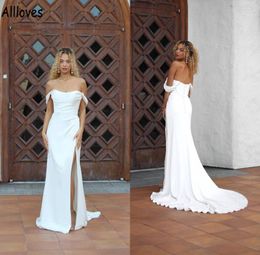 Simple Boho Garden Mermaid Wedding Dresses For Brides Off Shoulder Elegant Satin Ruched Beach Bridal Gowns Sweep Train Side Split 8256090