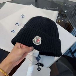 Designer Beanie Men Bonnet Women Winter Hat Spring Outing Warm Knitted Beanies Hot Style kraft Cap Fashion Classic Bonnet Girl Boy Casquette Woman Hats