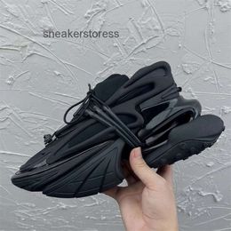 Balmana 2024 Top Quality Shoes Sneaker Designer Men's Women's Casual Spaceship Shock Couple Sports Soft Shoe Mens Fashion Classic Brand Sport Sneakers Rmy9