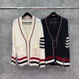 Vinatge 2024 Black/White Knitting Long Sleeves Women's Cardigans Designer High End Women's Sweaters 31112