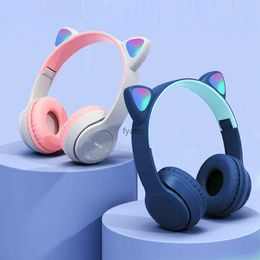 Cell Phone Earphones New Wireless Headset Flash Cute Cats ears Fone with Microphone Control LED Music Helmet Bluetooth GiftH240312