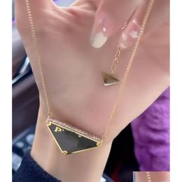 Pendant Necklaces Diamond Tri-Angle Luxury Design Gold Sier Necklace Elegant Love 18K 316L Stainless Steel P Logo Engrave Chain Fashio Otw19