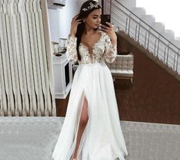 Elegant Boho White Wedding Gowns Long Sleeve Lace Appliques Side Slit Bridal Dress Floor Length Beach Wedding Gown9753560