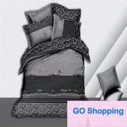 Brand Designer Bedding Sets 4Pcs Set Letter Printed Tencel Size Bed Sheet Fashion Pillowcases Wholesale