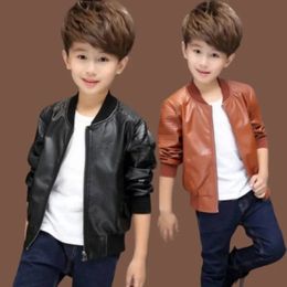 Marke Fashion Baby Girls Jungen Lederjacken Motorrad Kindermantel Kinder Outerwear Kinder Outfits für den Frühjahr Herbst 2 bis 14 Jahre 240329