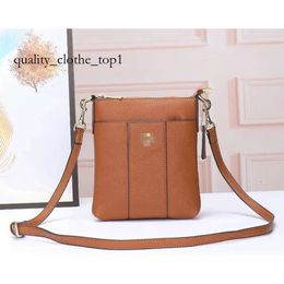 2024 Designer Luxury Handbags Genuine Leather Women's Versatile Commuter Messenger Bags Party Evening Make Up Shoulder Crossbody Bag Lady Mini Purse Wallet 942