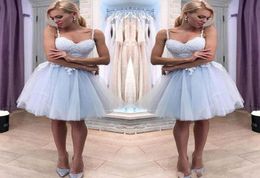 2020 Cheap Spaghetti Straps Grey Blue Lace A Line Homecoming Dresses Tulle Applique Knee Length Short Prom Party Cocktail Dresses2927610