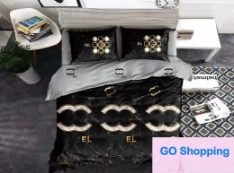 Bedding Sets Luxury Designer Top Classic Dashed Letter Logo Printed Quilt Cover Pillow Case 4-piece Set of Pure Cotton Comfortable Bedding Set Bedroom Decoration