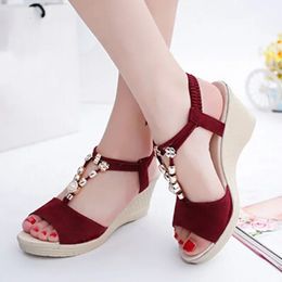 Summer Ladies Platform Wedge Sandals with Rhinestone Red Beige Casual Comfortable Slope Heel Open Toe Shoes Womens Luxury 240228