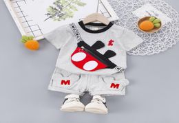 Neue Sommer Baby Kleidung Anzug Kinder Mode Jungen Mädchen Cartoon T-shirt Shorts set Kleinkind Casual Kleidung Kinder Trainingsanzüge LJ2014124591