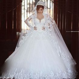 ZJ9074 Wedding Dress Princess 2021 Vintage Long Sleeve Lace Boat Neck A Line Bride Dresses Bridal Ball Gowns Plus Size239L