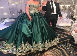 High Quality Emerald Green Prom Dresses Off Shoulder Gold Lace Appliqued Ball Gown Evening Party Gowns Formal Wear Robe de soriee1802282