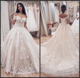 New Elegant Romantic Wedding Dresses Off The Shoulder Lace Appliques Ball Gowns Princess LaceUp Back Bridal Gowns vestidos de nov9961946