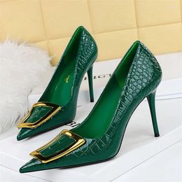 Dress Shoes Women 10cm High Heels Pumps Pointed Toe Metal Buckle Green Stiletto Lady Serpentine Metallic Leather Nightclub Party