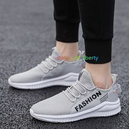 Breathable Men's Outdoors Running Shoes Sports Shoes Casual Mesh Sneakers Light Weight Flats Jogging Sneakers chaussure homme L7