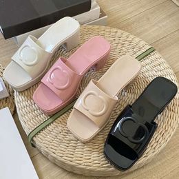 Designer Sandals Women Fashion Slide Ladies Shoes PVC Slippers Single Open Toe Strap Trend Casual Summer Waterproof Heel