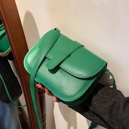 Solid Colour Simple Women Saddle Bag Green PU Leather Crossbody Shoulder Bags Winter Fashion Luxury Women Handbags and Purse 240229