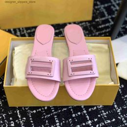 Slippers Designer brand F with Box Luxury Sandals Mens and Womens Shoes Pillows Comfortable Copper Black Pink Summer Fashion Slide Beac Q240312