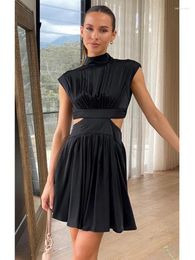 Casual Dresses Fitshinling Cut Out Sleeveless Short For Women Clothing Sexy Pleated Party Dress Turtleneck Solid Vestidos Femme