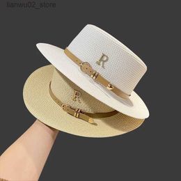 Wide Brim Hats Bucket Hats Trendy Metal R Letter Leather Buckle Flat Top Straw Hats for Womens Summer Sunshade Bucket Hat Female Fashion Beach Hat Q240312