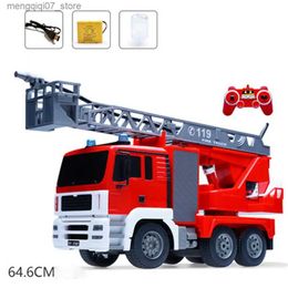 Sand Play Water Fun 1/20 RC Sprinkler Fire Truck Simulation Spray Water Gun Toy Retractable Rotatable Ladder Boy Educational Toy Gift L240312