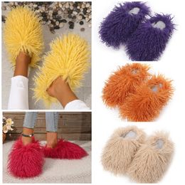 Sandals Hot Selling Fur Slippers Mule Womans Daily Wear Fur Shoes White Orange Black browns Metal Chain Casual Flat Shoe Trainers Sneaker GAI