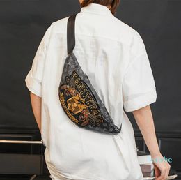 Waist Bags For Women Luxury Fanny Pack Men Black Purse Crossbody Bag Packs Wallet Fashion Designer Chest Skull Belt2272033