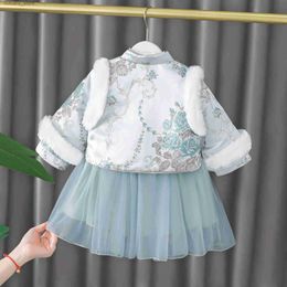 Girl's Dresses Baby Girls Tang Suit Clothes Winter Warm Thickened Velvet Top + Princess Dress Chinese Traditional Infant New Year Clothing Set L240313