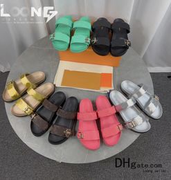 Pantofole di moda di lusso firmate con bottoni, pantofole con fondo spesso, sandali, scarpe da esterno, scarpe casual, scarpe da spiaggia, pantofole fresche e traspiranti estive