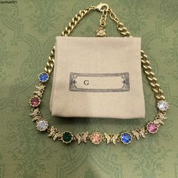 Anhänger Halsketten Hochwertige Perlenkette Designer für Frauen Neue Mode Liebe für Frau Marke Einfache Buchstaben Diamant Dame -2