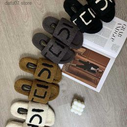 Slippers Luxury Slide Designer Fashion Wool Sandals Warm Comfort Woman Slipper Shoes Autumn Winter Slides Scuffs Sandal SizeH240312