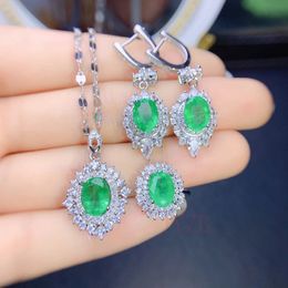 Exquisite luxury female engagement emerald set Light S925 sterling silver couple anniversary gift 240228