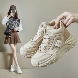 Walking Shoes Casual Shoes Instagram Korean Version Thick Soled High Top Shoes Autumn and Winter Student Height Increasing Casual Versatile Running Sports Shoes