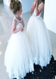 Cute Ball Gown Flower Girls Dresses Scoop Lace Tulle Floor Length Toddler Infant Children Birthday Holiday Christmas Wedding Party4013376