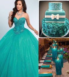 2020 Green Ball Gown Quinceanera Dresses Sweetheart Crystal Beaded Tulle Floor Length Corset Masquerade plus size Sweet Sixteen Dr2800928