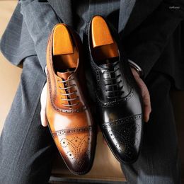 Casual Shoes Men Brogue Toe Layer Leather Square Low Heel Carved Lace Up Fashion Classic Business Party Oxford