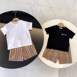 Chequered striped clothing set luxury designer T-shirt veil skirt and cute baby clothes children's letter short sleeved suit clothing set summer girl cotton dress