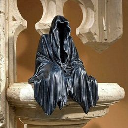 Decorative Objects Figurines Black Grim Reaper Statue Thrilling Robe Nightcrawler Resin Desktop Figurine Ornaments Horror Ghost Sc2536