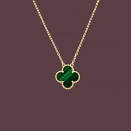 Luxury Fashion Pendant Necklace Women's Elegant 4-flower jewelry Necklace High Quality Necklace Designer Jewelry 18K Gold Plated Cute Girl Gift