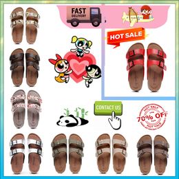 Designer Casual Platform High rise thick soled PVC slippers man Light weight wear resistant Leather rubber soft soles sandals Flat Summer Beach Slipper GAI