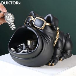 3D Cool Dog Statue Big Mouth Bulldog Sculpture Table Decoration Desk Candy Sundries Storage Box Coin Bank Home Sculpture Decor 220285r