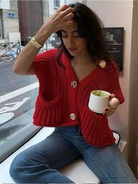 Women's Knits Chic Knitting Cardigan For Women Casual Sleeveless Single Breasted Sweater 2024 Spring Autumn Round Neck Knitwear Streetwear