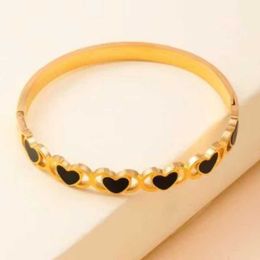 Designer Gold bracelet for women Luxury Jewelrys Carer Original Trendy LOVE Diamond V-gold 18k silver bracelet Open Style Wedding Jewellery for gift with box CVHU