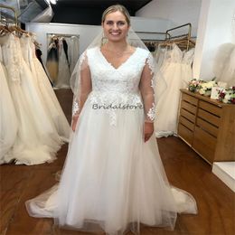 Custom Made Plus Size Wedding Dress With Lace Elegant Long Sleeve V Neck Appliques Lace Bridal Gowns Fancy Tulle Country Bride Dress 2024 Women vestidos de novia