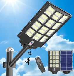 solar street lights with remote control outdoor waterproof 600W 800W 1000W led parking lot lighting 6500K motion sensor security lamp