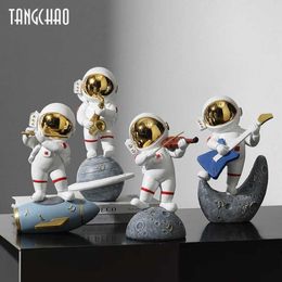 Creative Resin Music Astronaut Home Decor Figurines Nordic Miniature Statues Spaceman Sculptures Decoration Accessories 210804254Q