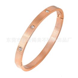 Designer Gold bracelet for women Luxury Jewelrys Carer Original Trendy LOVE Diamond V-gold 18k silver bracelet Open Style Wedding Jewellery for gift with box 4DAJ