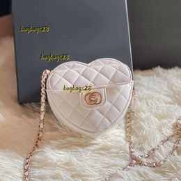 Shoulder Bags Fashion flap half moon clutch heart Bags luxury handbag mens designer tote pochette camera Crossbody bag womens Genuine Leather quilted underarm Bags