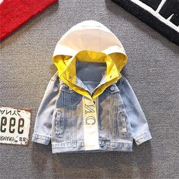 Jeans Jacket Boys with Hood Kids 2024 Autumn Brother Coat Denim Motorcycle Outfit Children Windbreaker Size 2 3 4 5 6 Years 240304