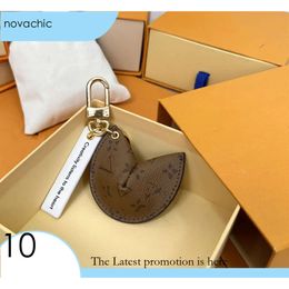 Keychains Lanyards With Box Fortune Cookie Bag Hanging Keychain Car Flower Charm PU Leather Key Chain 243